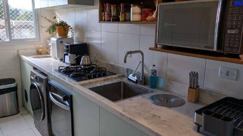 Apartamento com 2 dormitórios à venda, 58 m² por R$ 390.000,00 - Jardim Villaça - São Roque/SP